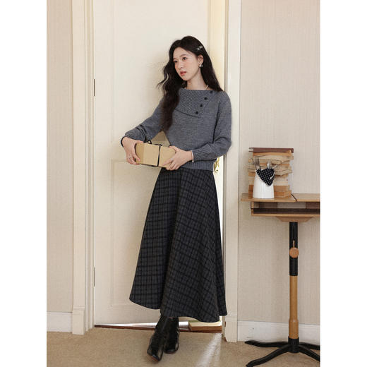 鹿向南「朦胧雾霭」设计感大翻领毛衣外套女冬新款宽松针织衫上衣 商品图3