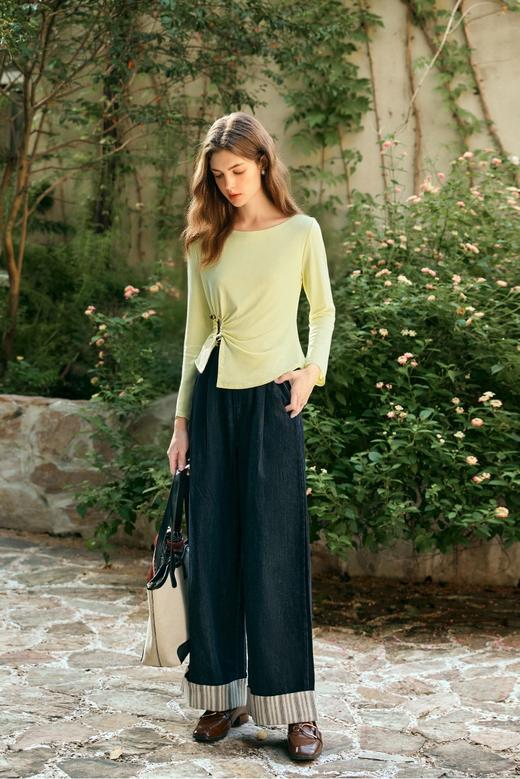 欧芮儿2025新款冬季针织修身长袖T恤浅黄色百搭女 商品图3