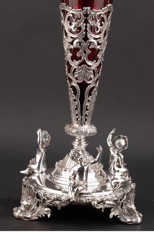 独角鹿西洋古董1920-1930年代英国出品小天使主题镀银精雕镶嵌暗红玻璃花瓶一对 商品图4