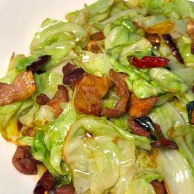 “阿德童年”  油渣包心菜