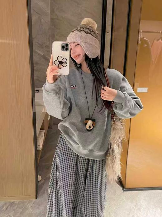 🔥🔥🔥奥粒绒【重工刺绣】95%棉 2025 爆款可爱狗狗加绒宽松短款卫衣-喜出 商品图0