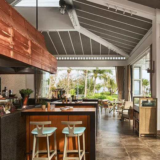 2晚/3晚【三亚保利瑰丽酒店】三亚度假胜地，沉浸碧海蓝天，家庭/情侣度假推荐~享鸡尾酒小食、水上项目、室内高尔夫体验，专业家庭旅拍等专享礼遇~ 商品图6