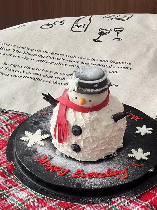 圣诞雪人蛋糕 商品图0