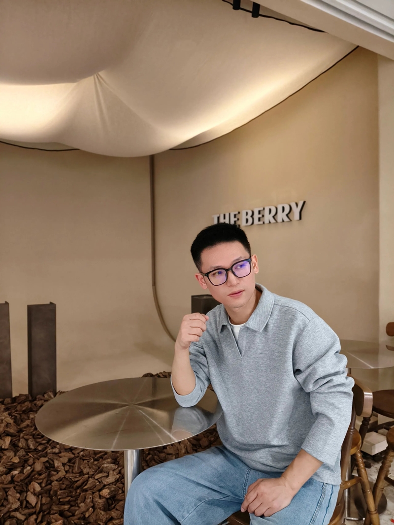 【格桑米Gesamy男士假两件Polo衫】家里老公也能时尚起来❗品牌直发 ✅320g高克重华棉面料 肌理紧密 柔软触感✅假两件Polo领设计，商务绅士又通勤