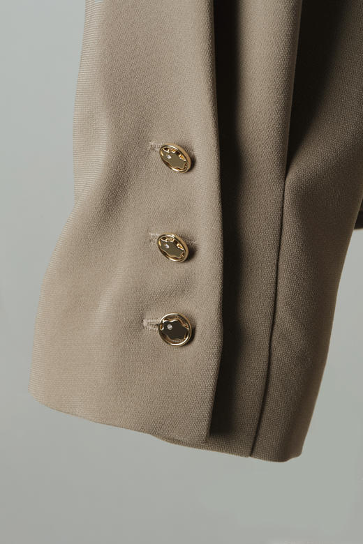 极简诧寂风醋酸圆领单侧抓褶衬衫 商品图3