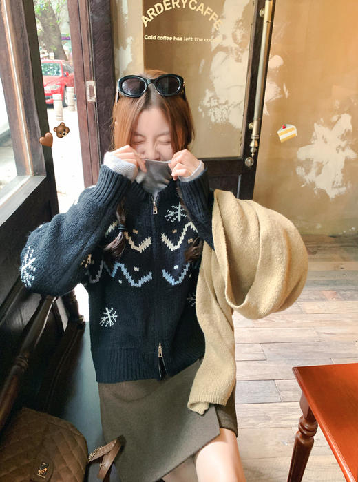 <曾小咸推荐>现货秒杀！微信超特价！费尔岛黑色拉链毛衣开衫 日常229.99 立减130 秒杀99.99！ 商品图13