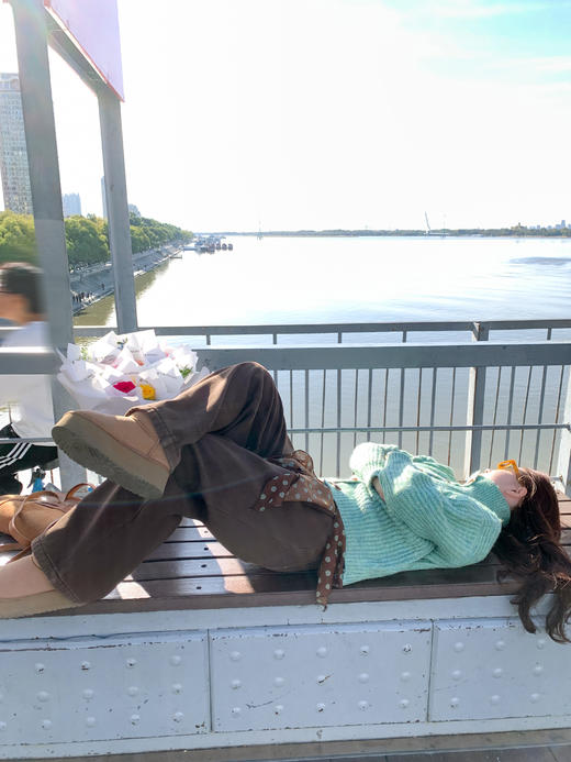 <曾小咸推荐> 现货秒杀！微信超特价！绿色翻领毛衣开衫 日常219.99 立减120 秒杀99.99！ 商品图8