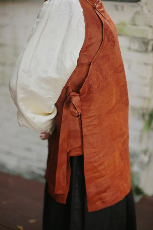 漫物记丝麻系带中长马甲W296 商品图4