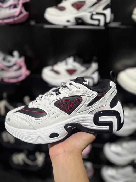 ATSV|安踏SV系列新款老爹鞋休闲时尚防滑运动通勤鞋女122548802VS 商品图3