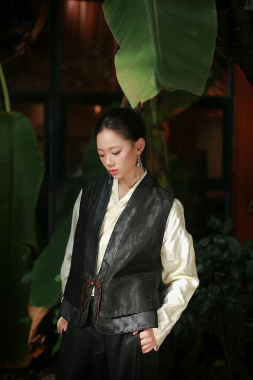 漫物记拼接花扣马甲mwj-w304 商品图2