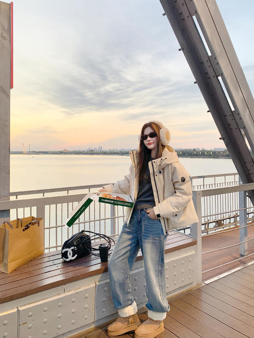 <曾小咸推荐> 现货秒杀！微信超特价！羽绒服90白鸭绒冲锋衣 日常689.99 立减320 秒杀369.99！ 商品图11