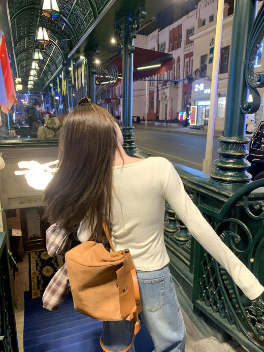 <曾小咸推荐> 现货秒杀！微信超特价！不规则v领针织打底衫 日常119.99 立减60 秒杀59.99！ 商品图7