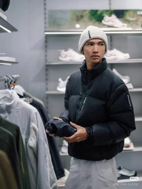 萨洛蒙白敬亭同款600蓬鹅绒情侣款羽绒服