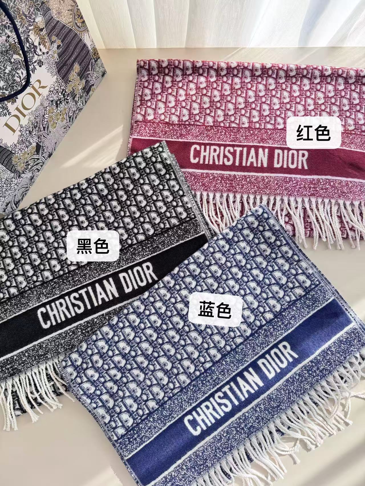 云仓【高配版】50%羊毛，雕牌家经典印花围巾