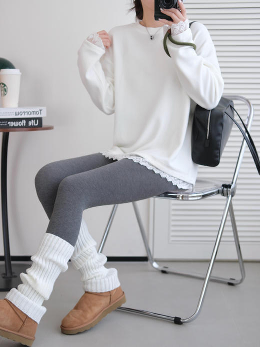 👏🏻秋冬打底❗【佰飞特加厚双面德绒蕾丝拼接打底衫】！😍颜值保暖双重在线！ 🌞名副其实的小太阳❗️一件保暖度顶仨👌 触感细腻蓬松温暖 商品图2