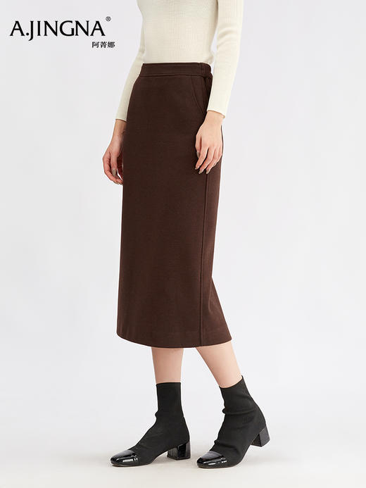 【开衩设计】阿菁娜冬季新款桑蚕骆驼绒半身裙后松紧腰侧插兜微A版显瘦开衩设计F30D213010 商品图3