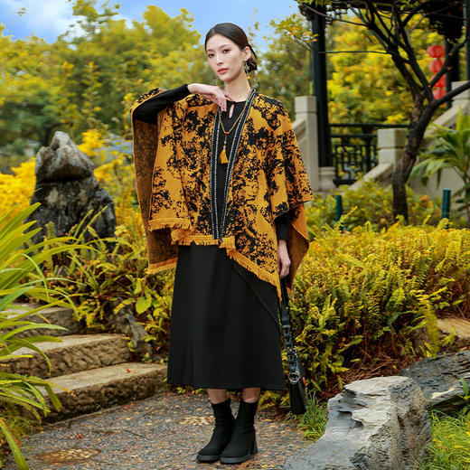 秋颜明秀民族风连衣裙 | 现货加急发 商品图2