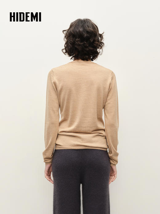 HIDEMI 美丽奴羊毛系列纽扣圆领毛衣 商品图3