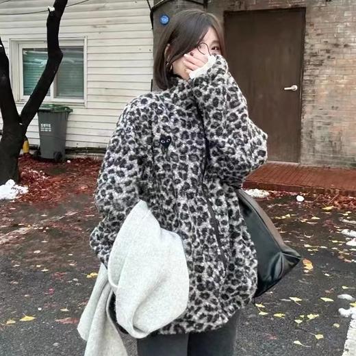D120206复古街头感毛绒豹纹拉链外套男女同款 商品图5