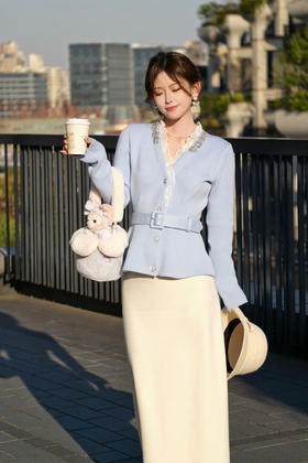 逸红颜明月优选#羊绒醋酸半裙『烟纨』梨型直筒神裙，一条搞定冬日所有高级感穿搭!