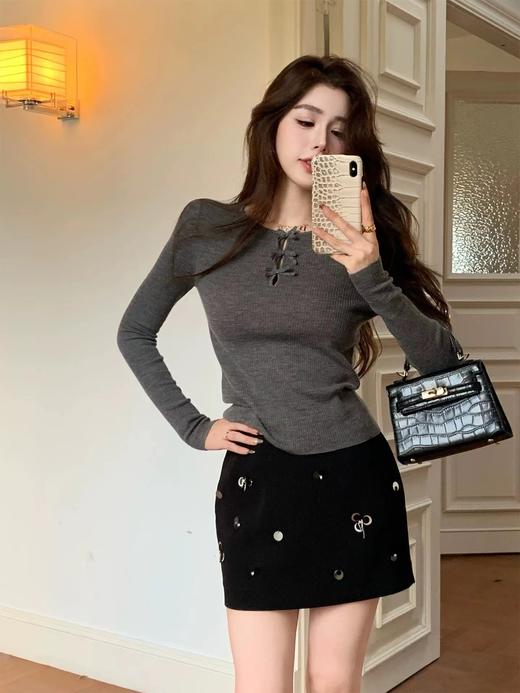 D120222冬季设计感蝴蝶结镂空针显瘦长袖针织衫女 商品图5