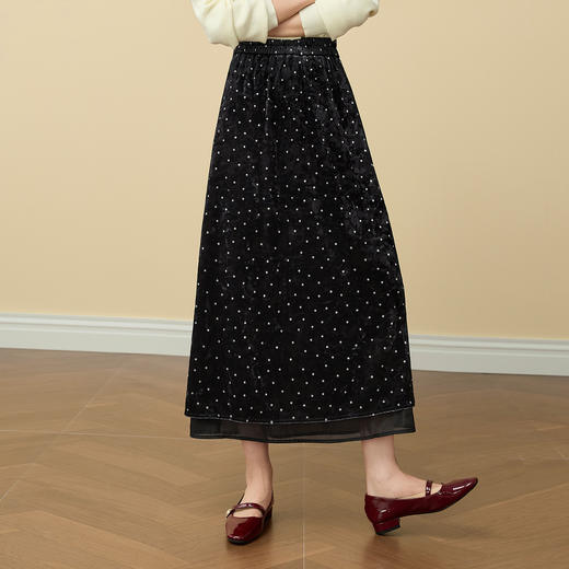 【12/03新品】熙世界法式千金光泽感丝绒半身裙女秋冬高腰网纱拼接中长款A字裙 商品图3