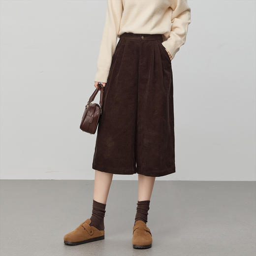 【12/03新品】熙世界复古灯芯绒七分阔腿裤女秋冬加厚遮胯显瘦宽松直筒休闲裤子 商品图4