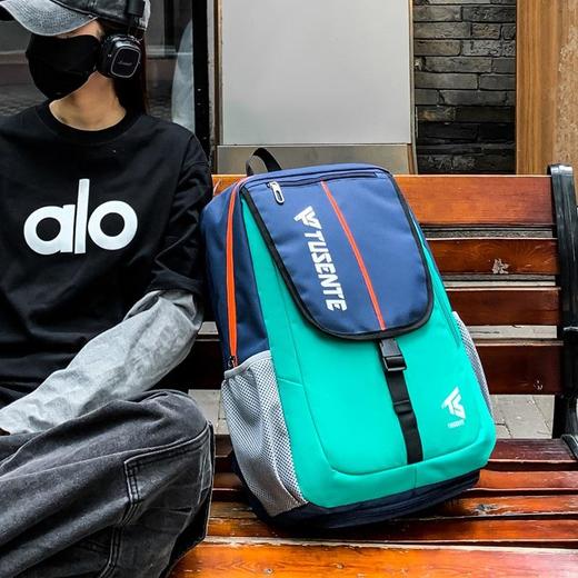 羽毛球包大容量书包时尚简约百搭双肩包轻便通勤背包双肩包运动 商品图1