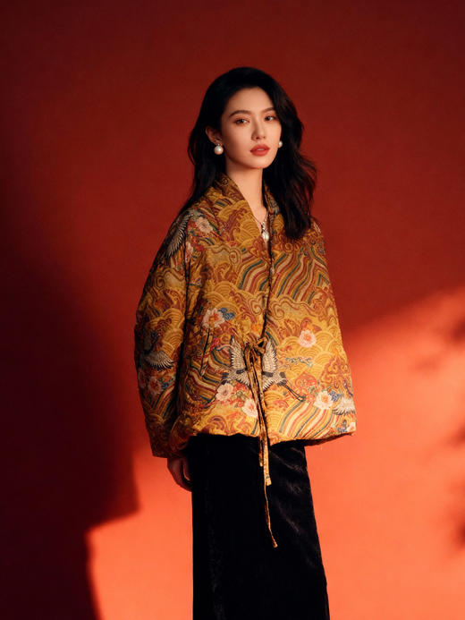 R210826      90白鸭绒短款羽绒服 商品图0