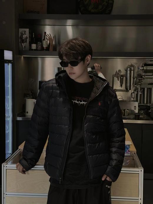 D120208冬季新品轻薄款连帽小标羽绒服外套男女同款 商品图5