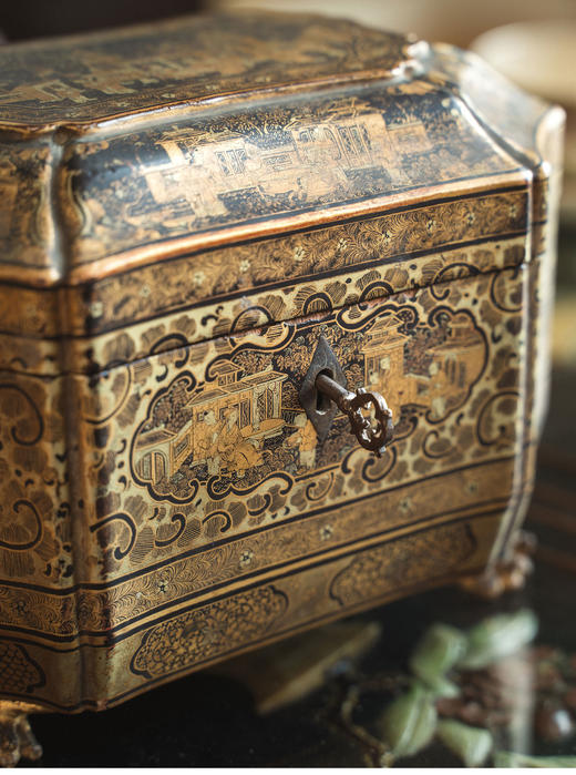 【已售】独角鹿西洋古董19世纪中国出品外销描金漆器庭园人物图双联罐茶叶盒 商品图5