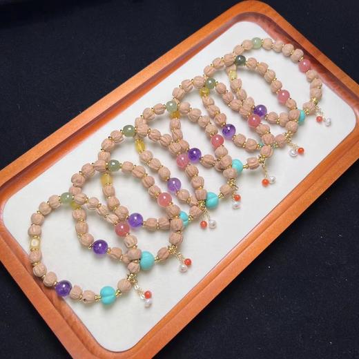 天然柏香籽多宝手珠 天然紫水晶，盐源玛瑙，和田玉多宝配珠 商品图0