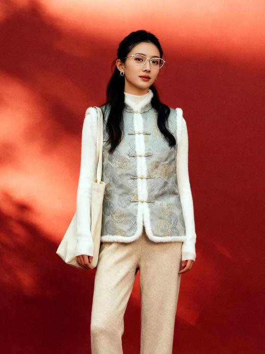 P253259-T加棉马甲 商品图0