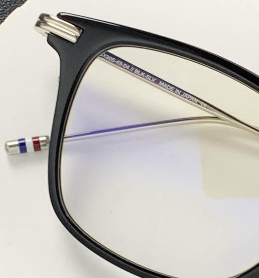 Th0mBr0wne平光镜。黑金，黑银，玳瑁色，灰色。尺寸：49ⅹ23ⅹ150mm 商品图7