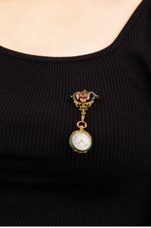 独角鹿西洋古董1900年代美国出品新艺术风格花卉主题18k黄金红色玑镂珐琅镶嵌钻石手动上弦胸针怀表 商品图1