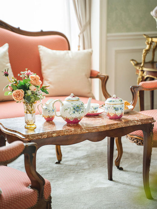 【已售】独角鹿西洋古董1869年代法国御窑塞弗尔出品手绘描金花卉主题下午茶套件 商品图0