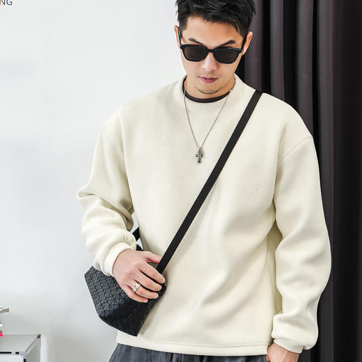 徐太浪【肌理感 休闲风】加绒卫衣男秋冬2025新款内搭打底衫上衣 商品图0