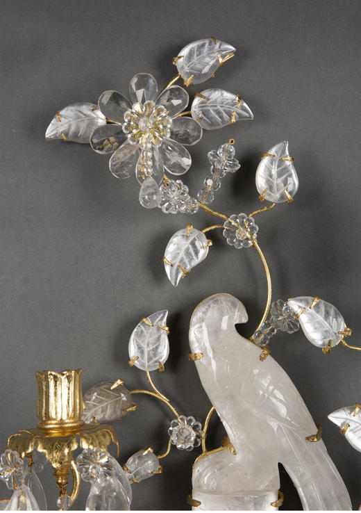 独角鹿西洋古董20世纪美国出品铜鎏金精雕嵌水晶「花间鹦鹉」造型双枝头烛台式壁灯一对 商品图5