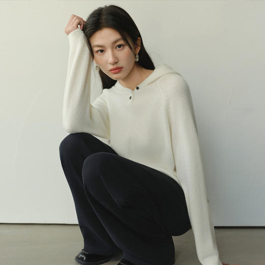 【严选】诗凡黎100%羊毛连帽套头针织衫2025冬新款韩系慵懒百搭休闲毛衣女7GC133461 商品图4