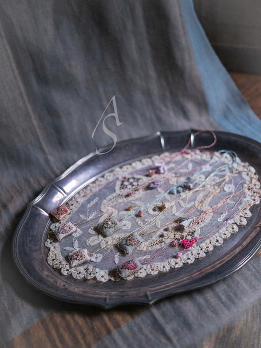 Antomoon 25AW 手工古董珠绣吊坠长项链 商品图1