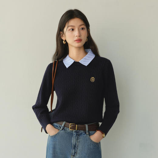 【严选】诗凡黎可脱卸领金扣麻花针织衫2025冬新款学院风针梭拼套头毛衣7GC133451 商品图4