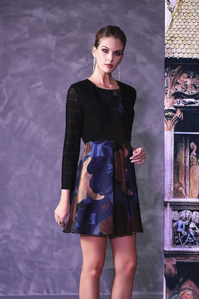 【伯妮斯茵】3S6216--撞色提花连衣裙--彩色穹顶的香味--《因汉而生--哥特》