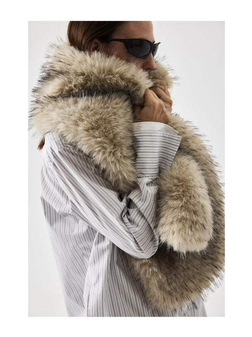 Running Closet｜环保毛大围巾 [ 米 / 黑 仿皮草 ] 【LCM】 商品图6