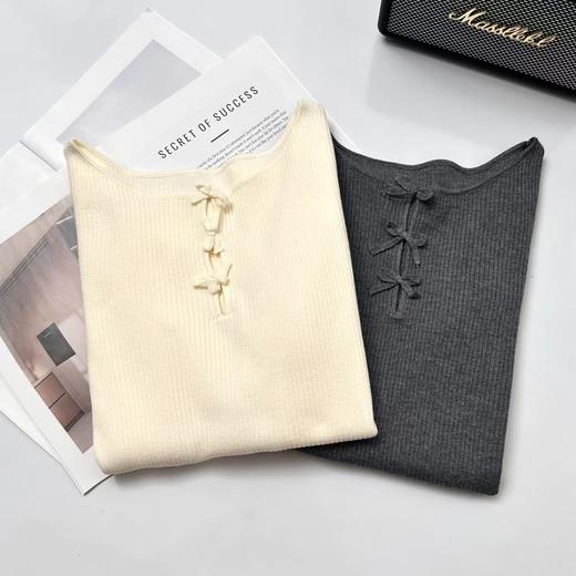 D120222冬季设计感蝴蝶结镂空针显瘦长袖针织衫女 商品图0