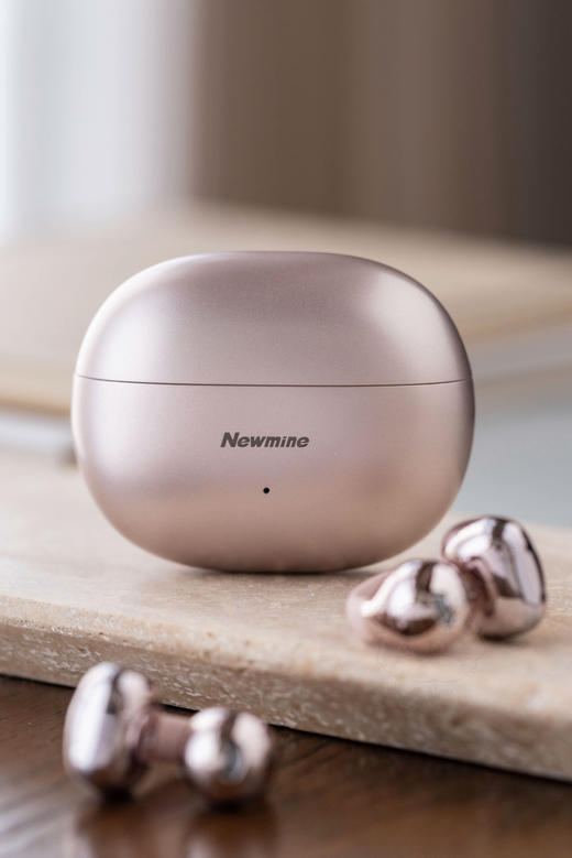 坏了直接换新❗99拿下千元级AI智能耳机 ——搭载小度5.0❗【Newmine纽曼S7 AI耳夹耳机】  ✅三大AI引擎赋能——文心、豆包、Deepseek  ✅随听、随说、随翻译 商品图1