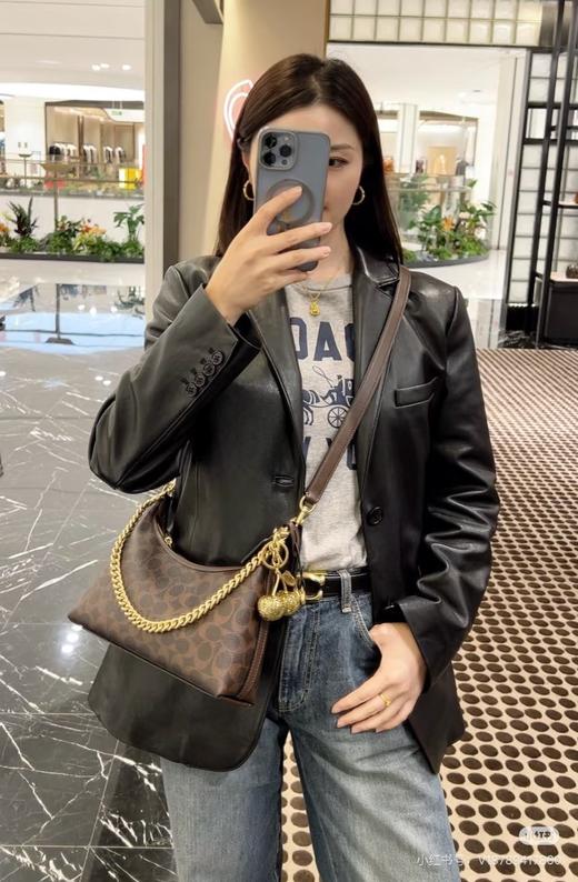 Coach新款Juliet枫叶棕腋下包 商品图1