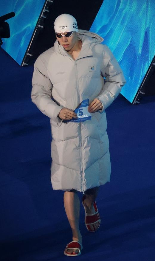 男女同款代工厂进出专柜大爆款凯乐石惠斯勒长款鹅绒服 商品图5