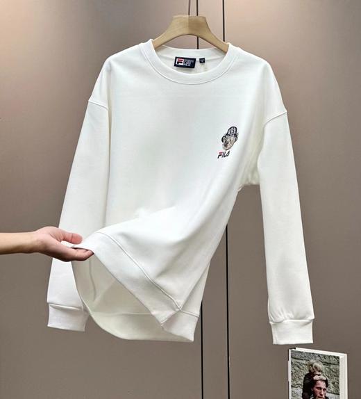 D120230小熊满印新年主题银狐绒圆领卫衣休闲情侣款 商品图3