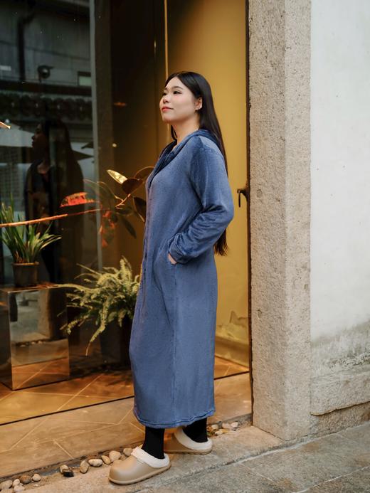 一周发货【家居服】270g特厚双面绒保暖伴侣 ✅长款加厚，双面绒，不臃肿✅L-5XL全尺码，藏蓝/黑/棕三色可选 ✅双侧口袋+双向拉链，实用又方便🏡宅家、办公、遛弯，一件搞定温暖！95%涤纶5%氨纶 商品图14