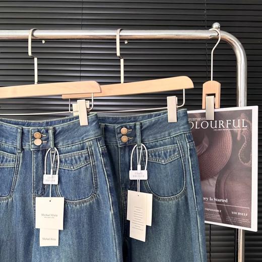 D120223一件过冬~冬季新款加绒复古高腰双口袋垂感显瘦直筒阔腿牛仔裤 商品图10